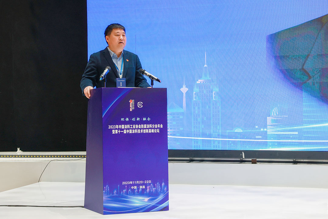 中國涂料工業協會防腐涂料分會理事長、海洋化工研究院有限公司黨委書記、總經理　王波